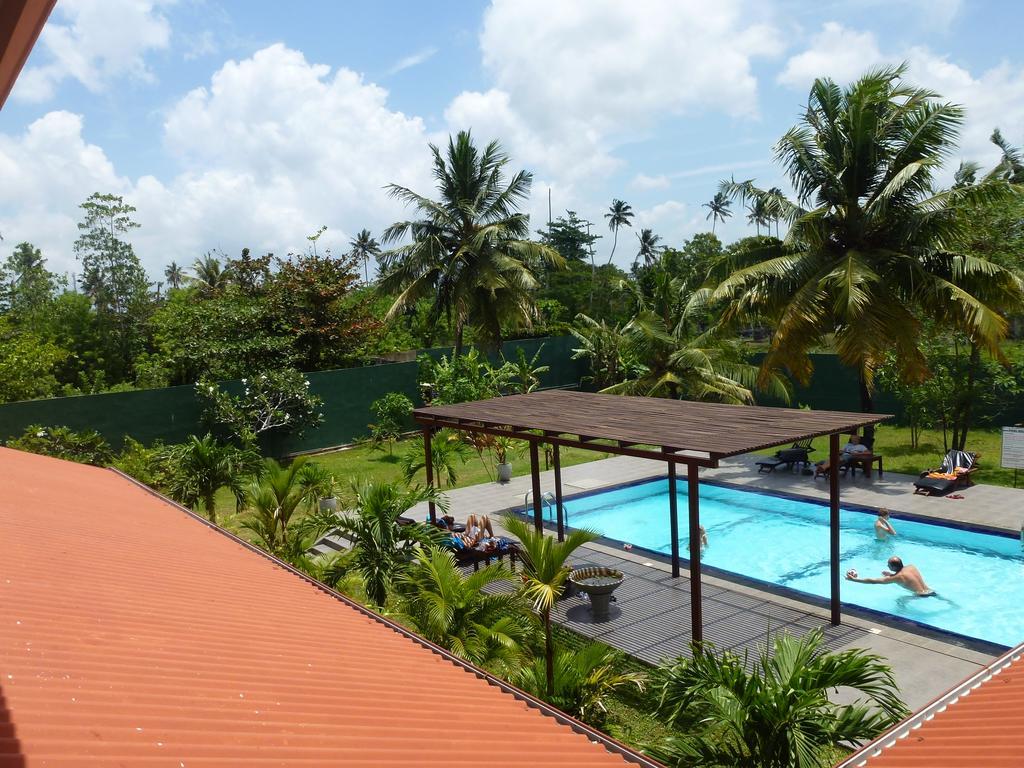 Hotel Weligama Ocean Breeze Esterno foto